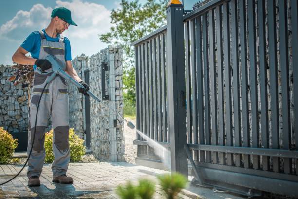 Spring Cleaning in West Bay Shore, NY