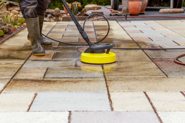 Best Gutter Cleaning  in West Bay Shore, NY